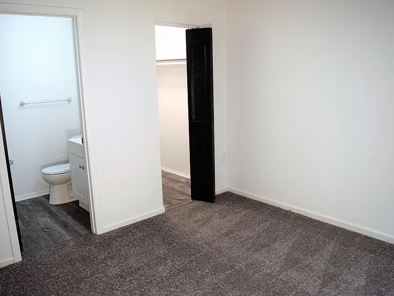 207 Valley Ave #3-35 — Photo 9
