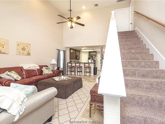 4th image of 1710 Boardwalk Ct