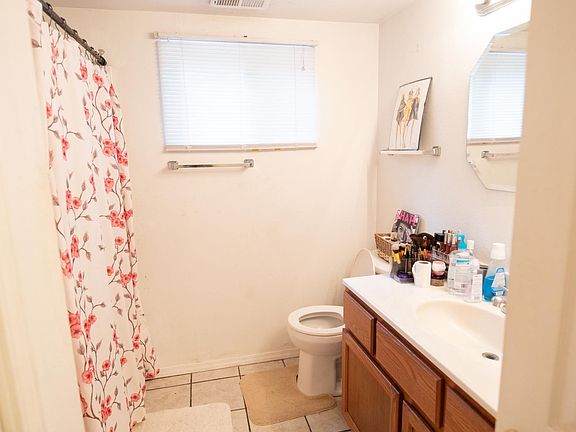 2nd image of 609 N Sprigg St #2