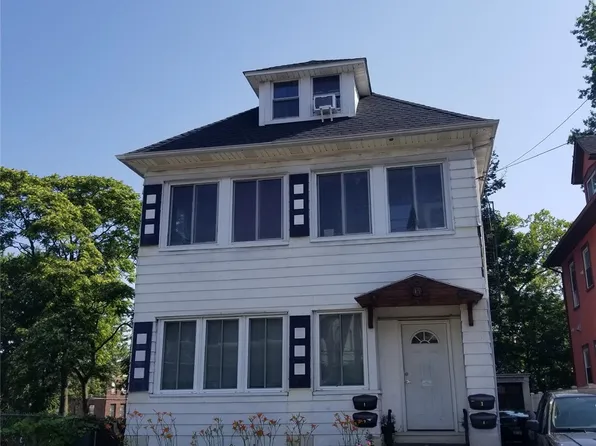 15 Overhill Place, Yonkers, NY 10704