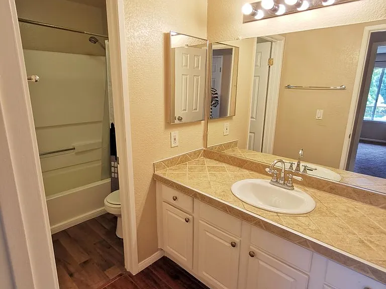 8889 Caminito Plaza Centro #7234 — Photo 9