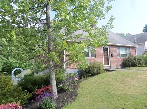 1st image of 52 Harrington Ave