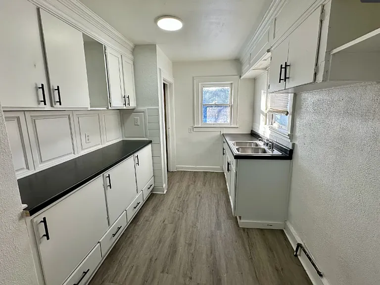 1032 & 1034 Clay St — Photo 5