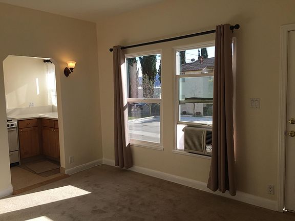 Living room into kitchen