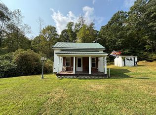 379 Petroleum Center Rd, Oil City, PA 16301