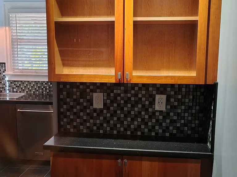 707 W Park Ave — Photo 5