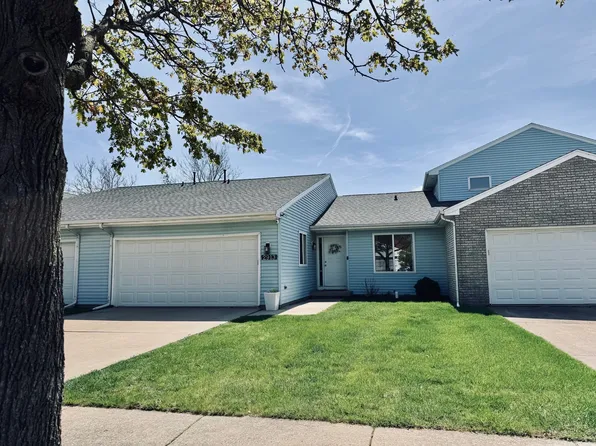 2913 N Natalie Dr #0, Champaign, IL 61822