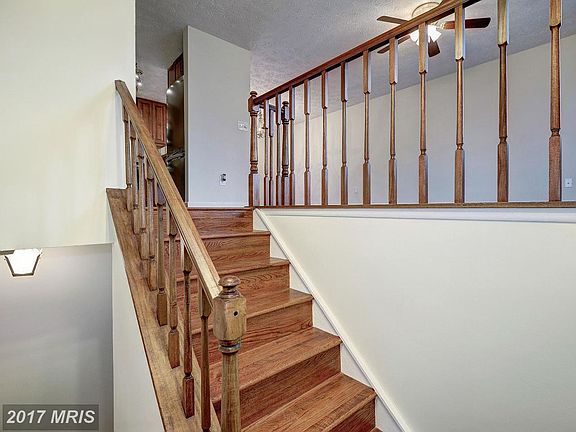 4th image of 3111 Nestlewood Dr