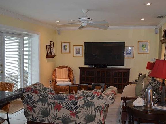 5th image of 8201 SW 146th St