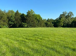 121 Seven Pines Dr, Chestnutridge, MO 65630