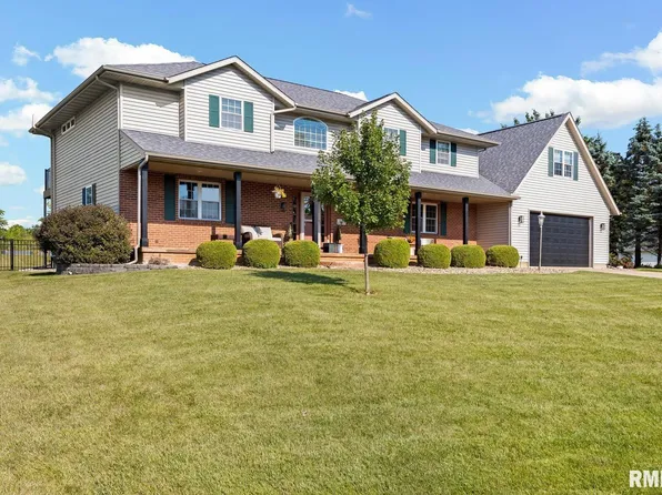 410 Old Towne Ct, Groveland, IL 61535