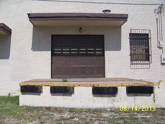 5th image of 602 E Central Ave