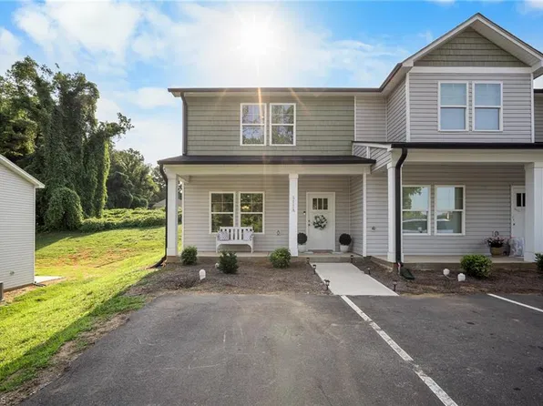 522 Stokesburg Rd #A, Walnut Cove, NC 27052