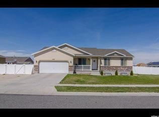 6952 W Brook Point Dr, West Valley City, UT 84128