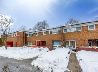 1021 Midland Ave #4, Toronto, ON M1K 4G7