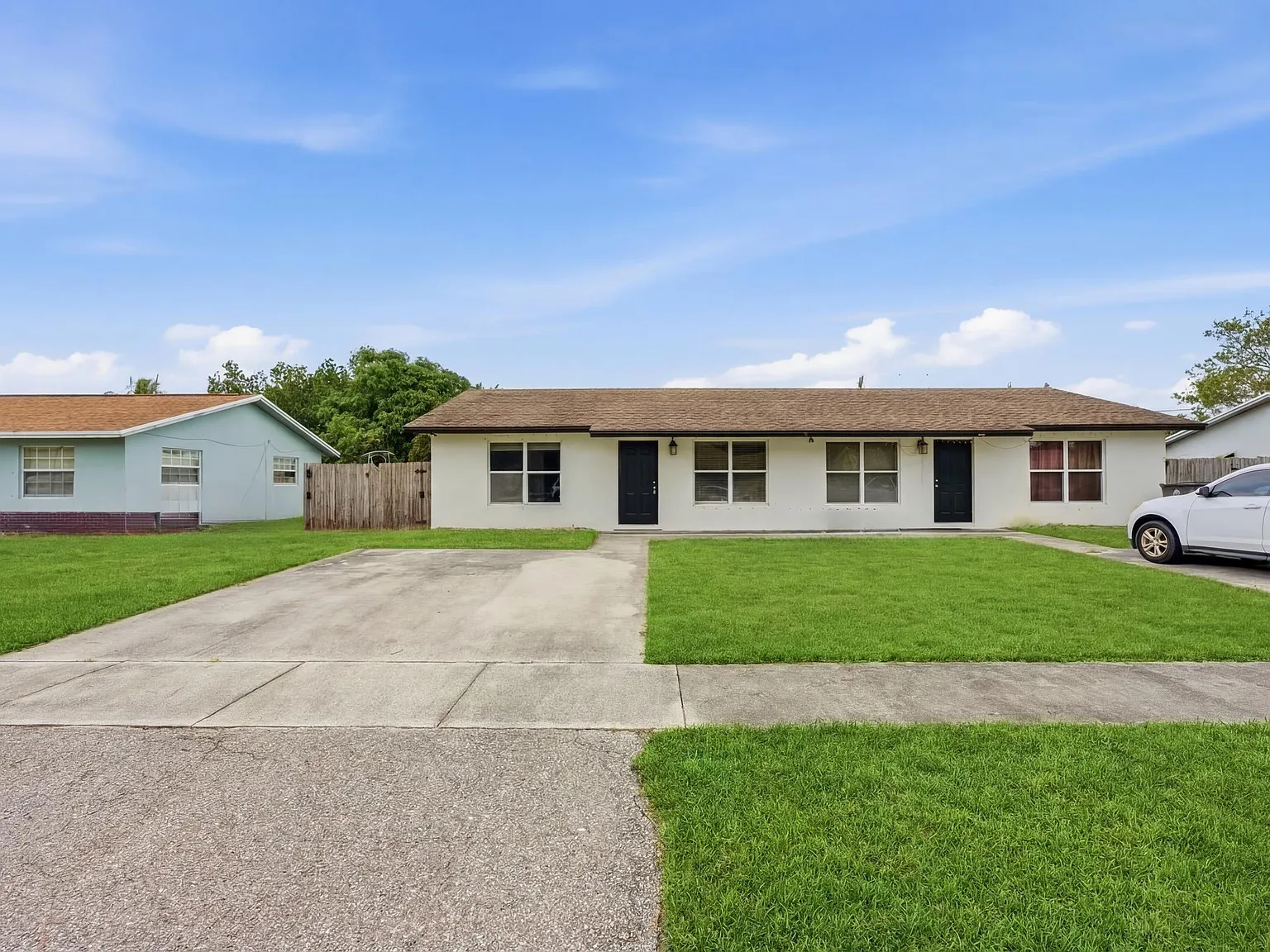 2 bed, 1.0 bath, 900 sqft, $2,000 — Photo 3