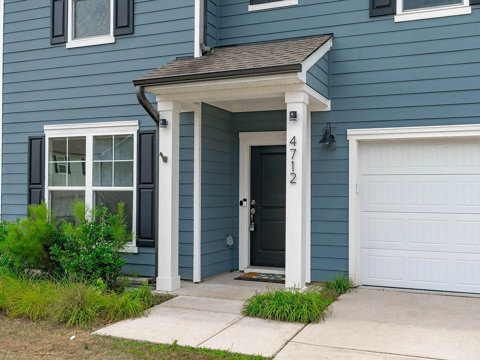 5 bed, 3.0 bath, 2961 sqft, $2,700 — Photo 3
