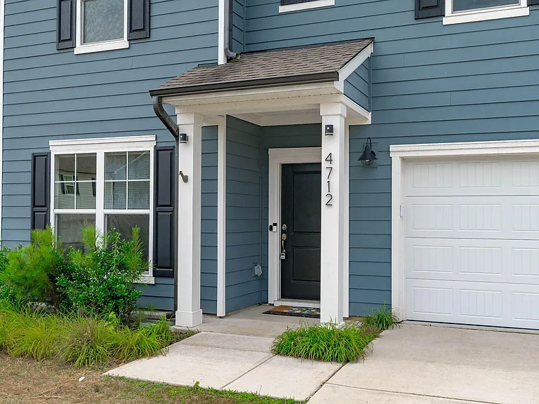 4712 Winnipesaukee Ln — Photo 3