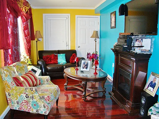 Sold by Keller Williams Realty Landmark II | media 25