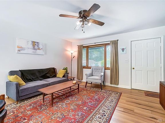 5th image of 4112 Kimberly Dr