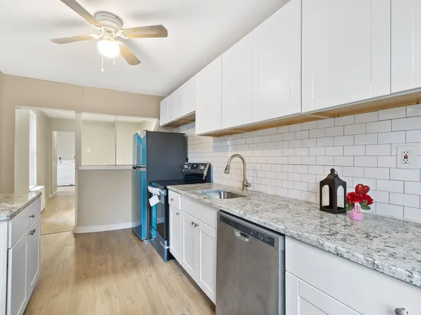 5843 Magnolia St, Philadelphia, PA 19144