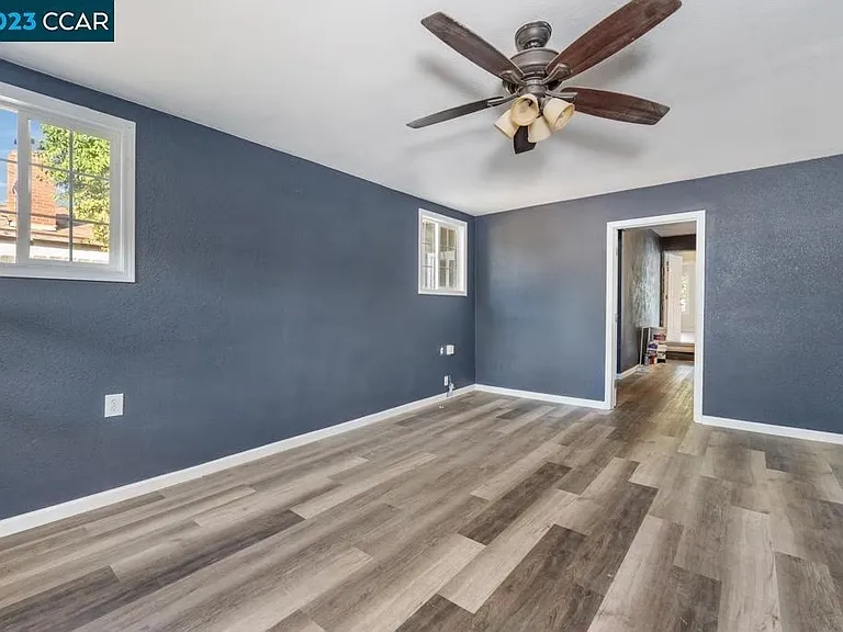 1502 Oakwood Dr — Photo 20