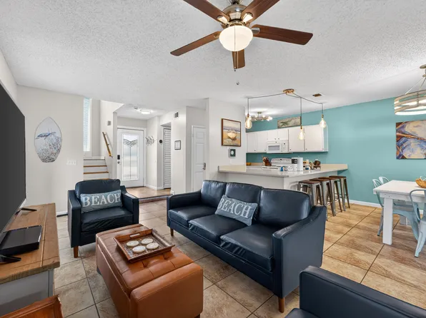 3923 Holiday Dr Unit 2, Panama City, FL 32408