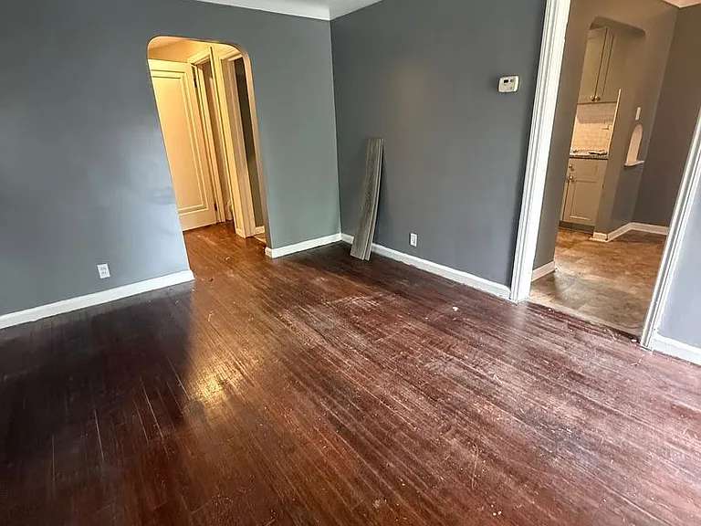 15596 Eastwood St — Photo 3