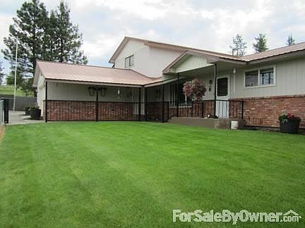 Front view of home