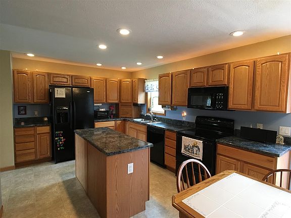 5th image of 2285 E County Road 250 N