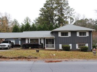 1728 Old Rex Morrow Rd, Morrow, GA 30260