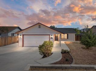 21530 Silver Dr, Tehachapi, CA 93561