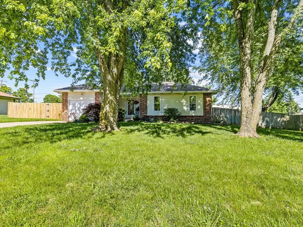 602 Daniel Lane, Willard, MO 65781