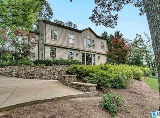 30 Pine Crest Rd, Mountain Brook, AL 35223