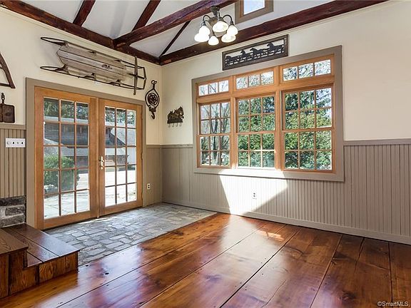 Facing out of Mudroom