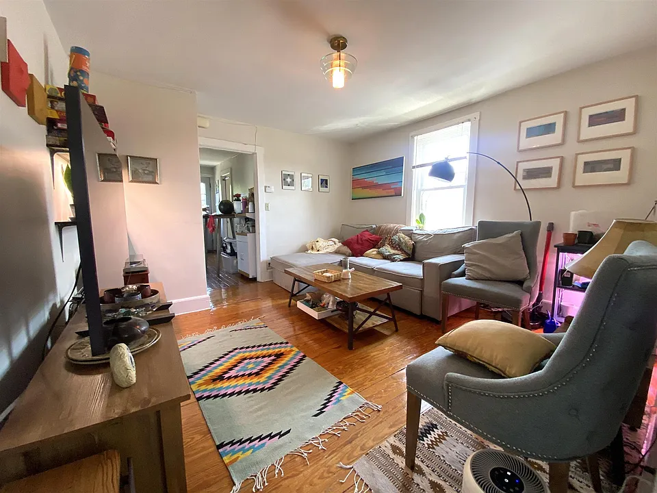 15 Prescott St #3