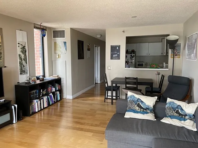 3660 N Lakeshore Dr #516 — Photo 3