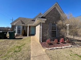 5575 Lexy Ln, Southaven, MS 38671