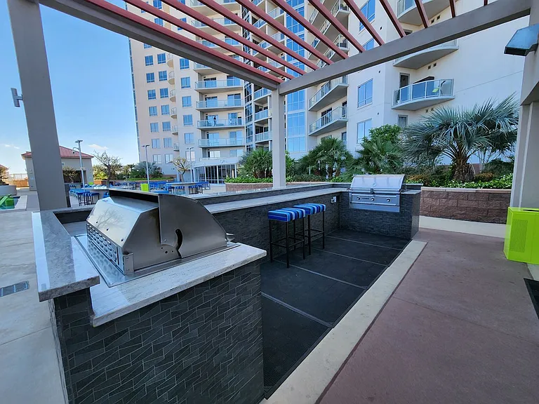 200 W Sahara Ave #502 — Photo 42