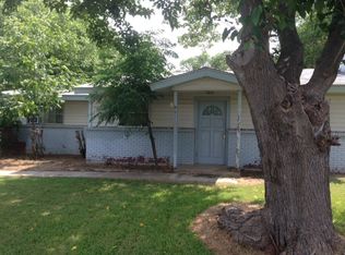 911 Driftwood Dr, Little Elm, TX 75068