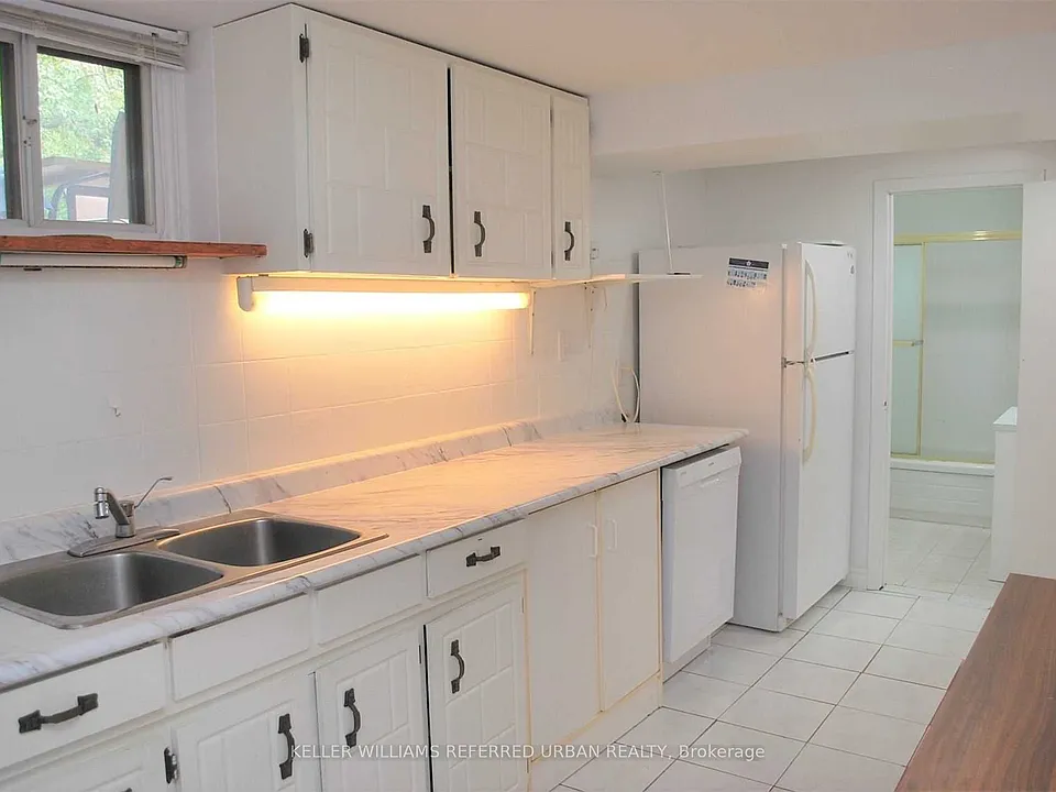 53 Silvio Ave #BASEMENT