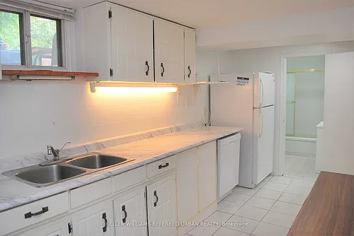 53 Silvio Ave #BASEMENT Photo 1