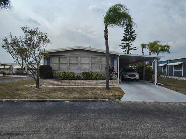 272 Pinta St, Nokomis, FL 34275