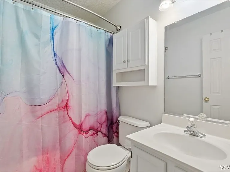 3355 Holly Woods Ct — Photo 15