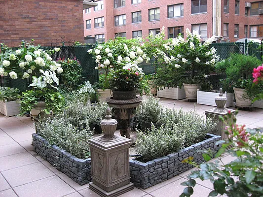 Sold by Compass | media 12