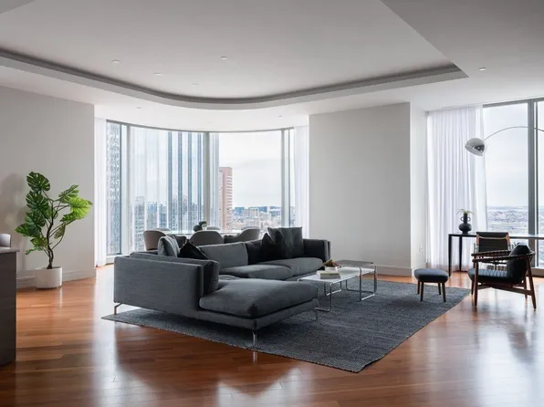 1 Dalton St #2803, Boston, MA 02115