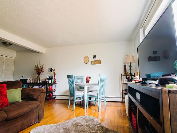 2nd image of 3301 W Michigan Ave #P7b4ba44z