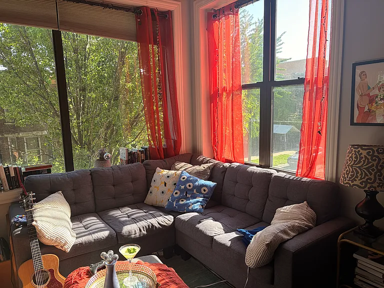 2610 W Iowa St #2 — Photo 3