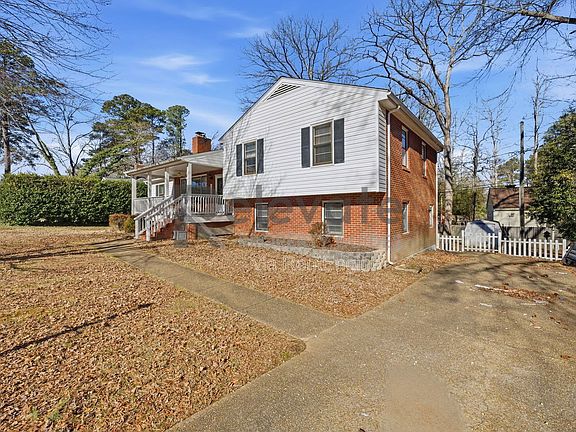 3rd image of 9002 Michaux Ln