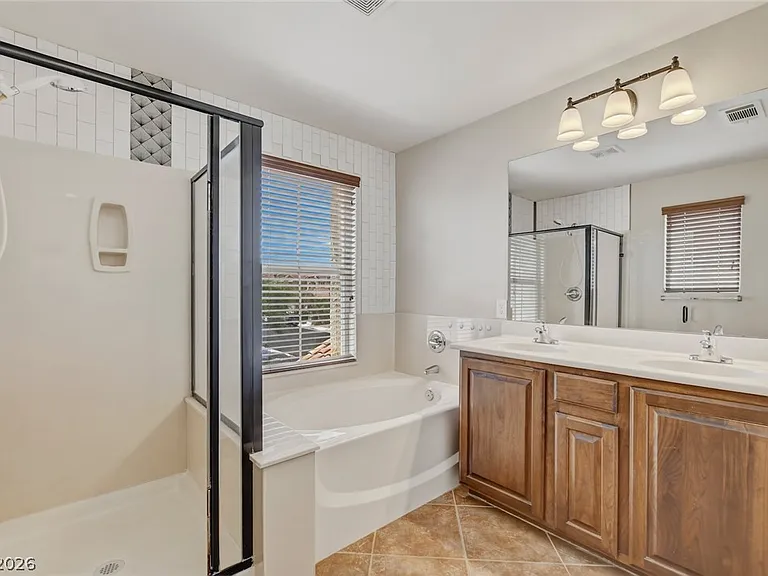 2780 Kona Crest Ave — Photo 36